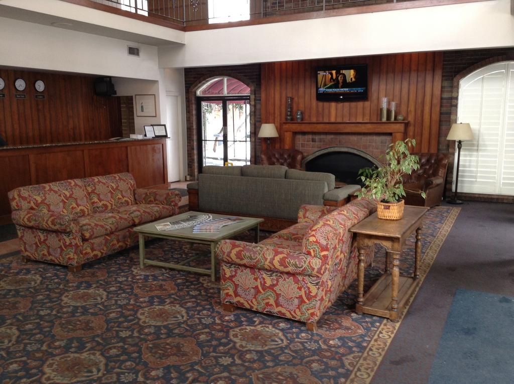 Royal Garden Inn Downtown Salt Lake City Exterior photo